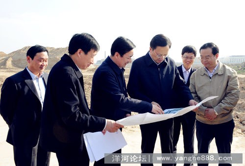 市委书记缪瑞林莅临洋河酒厂调研厂城一体化建设